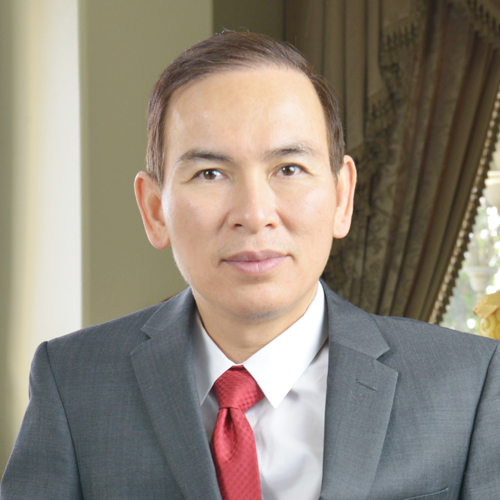 Medical Director Duc Nguyen