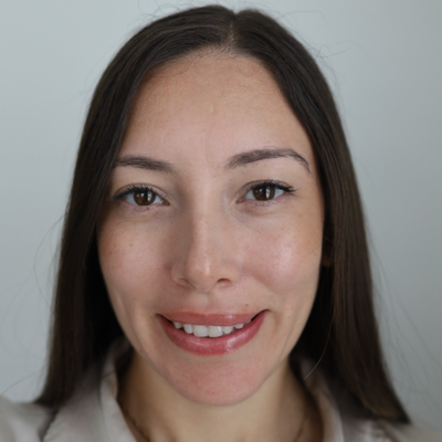 Karina D'Antin Calabasas Social Worker